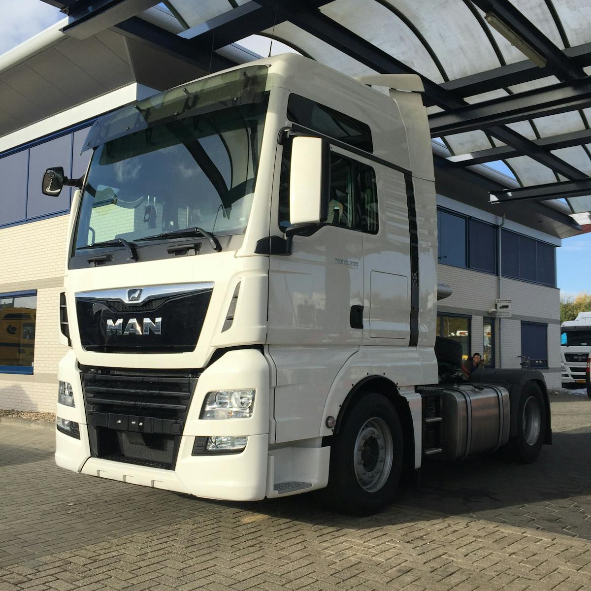 MAN TGX 18.500 XXL 5 units…  Heisterkamp Transportation Solutions