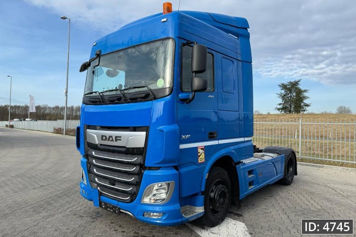 DAF XF  450 / Fridge