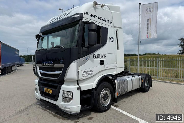 Iveco AS440STX/P / 2 Tanks / Perfect condition / NL Truck