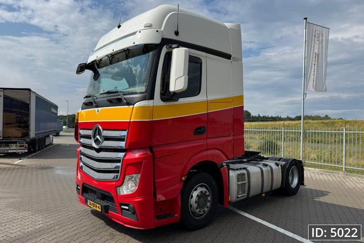 Mercedes-Benz Actros 1845 / Gigaspace