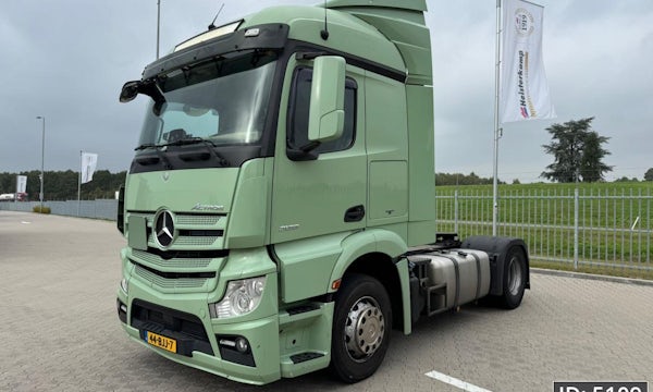 Mercedes-Benz Actros 1836